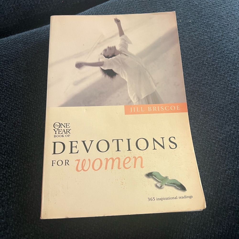 Women‎ Devotional Collection